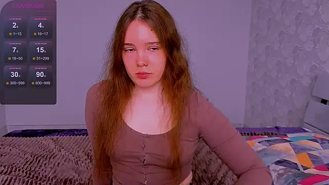 Snapshot of Janie_JJ_Curvie chatting on 05-21-26, 02:40 Janie JJ Curvie online show from 05-21-26, 02:40