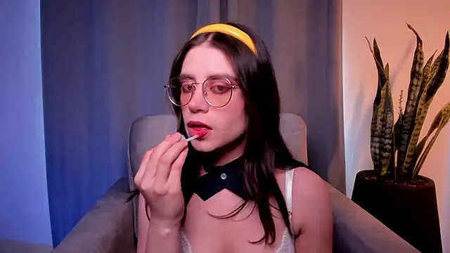 HazelKush online show from 01-14-26, 09:52