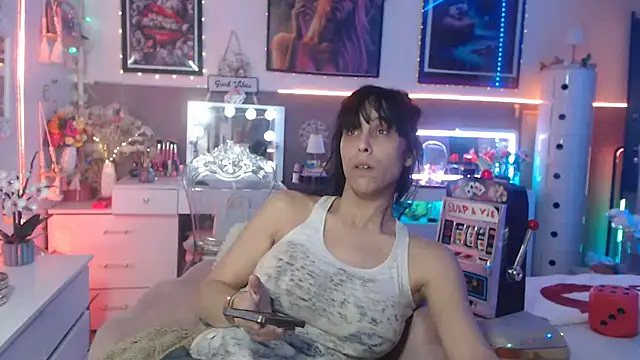 misscectito13 online show from 03-09-25, 02:18