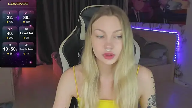 BiMolly online show from 03-06-25, 11:09