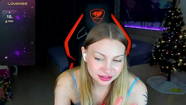 BiMolly online show from 02-11-26, 10:48