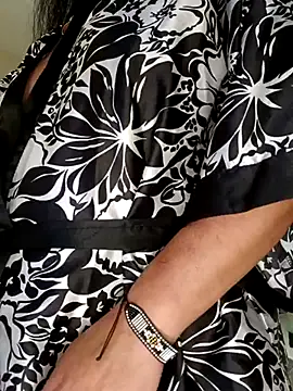 Snapshot of PichyPrettyPussy chatting on 02-28-25, 07:35 PichyPrettyPussy online show from 02-28-25, 07:35