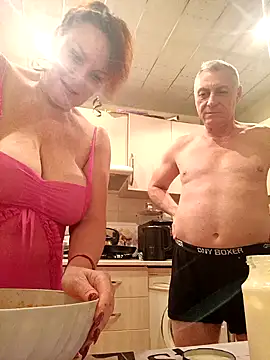  lady red  online show from 12-29-24, 03:24