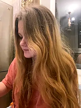 -MimmiLissa- online show from 11-08-25, 05:45