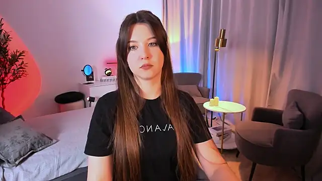 ElizaMild online show from 03-11-26, 01:17