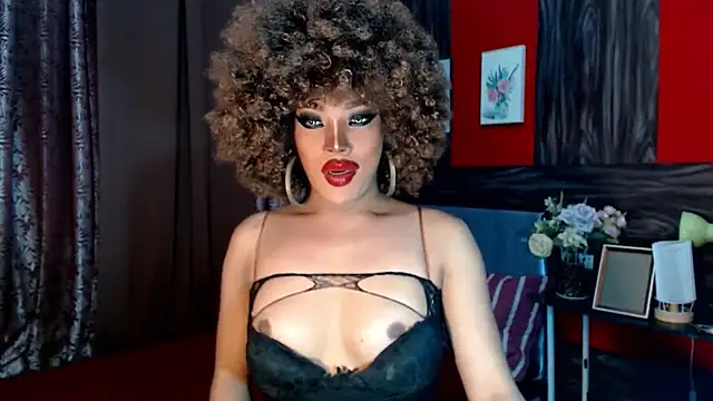 Snapshot of trixxielicious chatting on 01-24-25, 01:57 trixxielicious online show from 01-24-25, 01:57