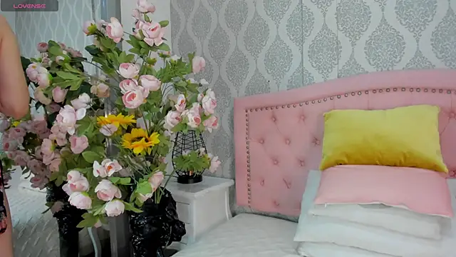 Princsgirl  online show from 03-28-26, 07:46