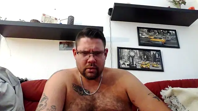 Snapshot of sexykevin17cm chatting on 02-06-26, 03:15 sexykevin17cm online show from 02-06-26, 03:15