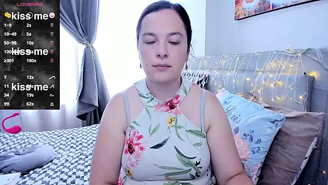 angelaagomez online show from 05-05-26, 06:27