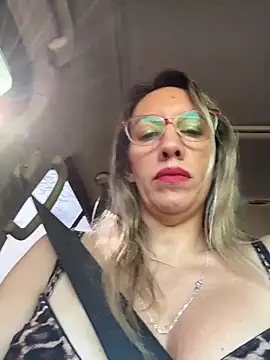 Gatitacarlita online show from 02-23-26, 12:24