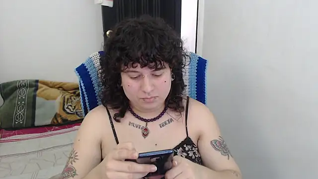 Smoke trip Alicia online show from 02-06-26, 05:38