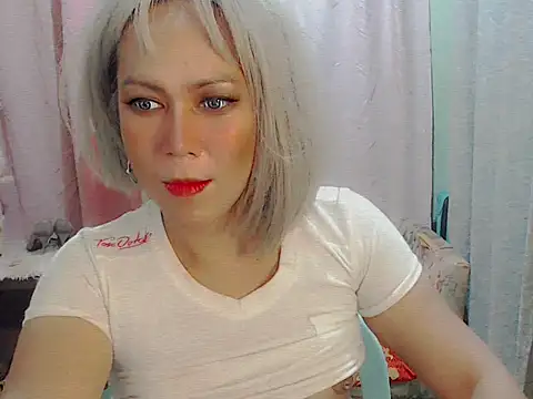 Snapshot of shanecummer chatting on 05-21-26, 01:40 shanecummer online show from 05-21-26, 01:40