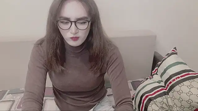 Snapshot of MinniMaksy chatting on 07-06-26, 10:23 MinniMaksy online show from 07-06-26, 10:23