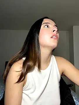 swrennn19 online show from 09-13-25, 04:07