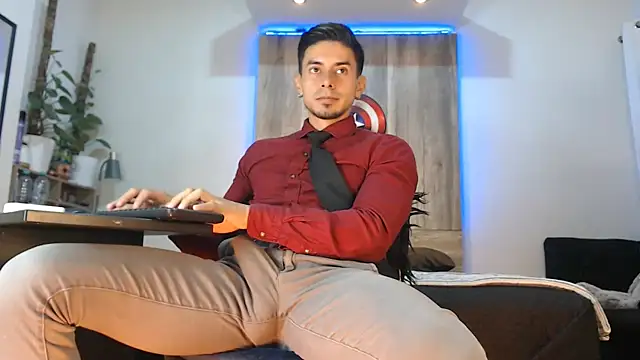 Andrew 4  online show from 04-23-26, 06:25