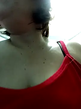 XXLorie 02 online show from 10-24-25, 10:50