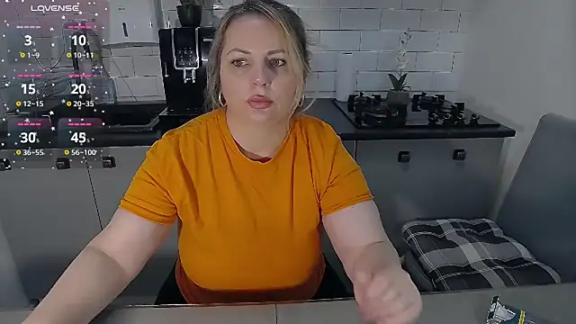 erikaerika online show from 02-09-26, 08:18