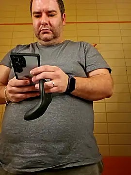 Snapshot of Andrew1900529 chatting on 01-10-25, 02:02 Andrew1900529 online show from 01-10-25, 02:02