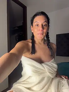 kamivolkano online show from 02-22-26, 01:51