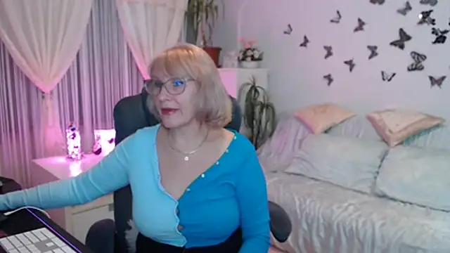 Ghertrude52 online show from 11-15-25, 04:10