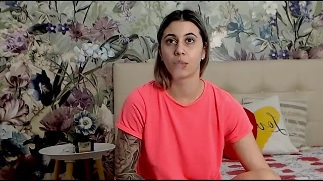 RoseDiamond06 online show from 02-22-25, 12:40