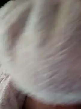 PinkTheHawk online show from 04-12-26, 10:59