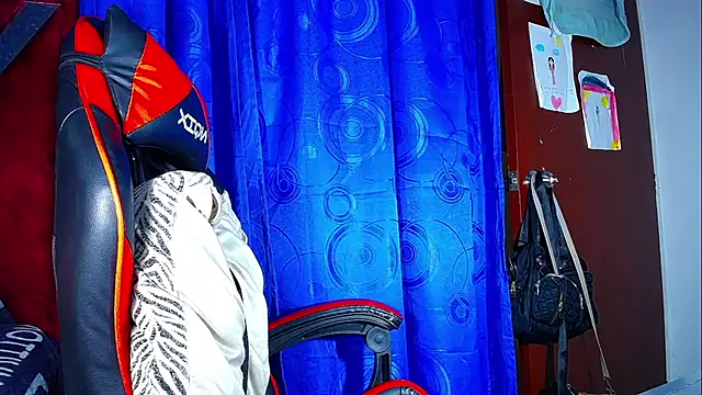 DanisaBrown online show from 04-09-26, 02:33