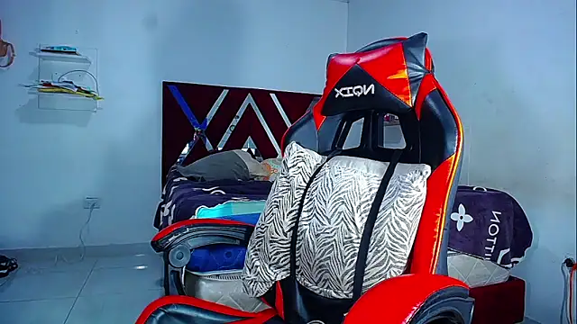 DanisaBrown online show from 04-19-26, 06:10