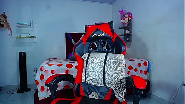 DanisaBrown online show from 06-13-26, 02:26