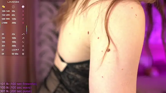 Snapshot of our_crazyworld chatting on 01-27-25, 10:16 our crazyworld online show from 01-27-25, 10:16