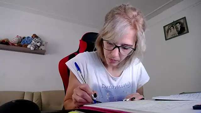 SexxyLety online show from 10-06-25, 08:23