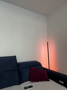 Snapshot of Rileysim88 chatting on 03-06-25, 01:46 Rileysim88 online show from 03-06-25, 01:46