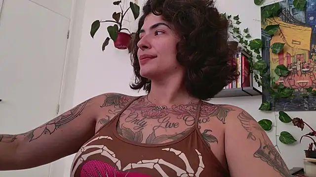 TaliMajesty online show from 12-05-25, 06:15