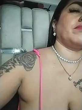 chelaqueen  online show from 06-02-26, 09:06
