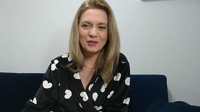 Snapshot of MysticCreature chatting on 02-21-25, 04:18 MysticCreature online show from 02-21-25, 04:18