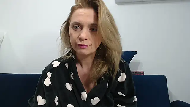 Snapshot of MysticCreature chatting on 02-23-26, 04:21 MysticCreature online show from 02-23-26, 04:21