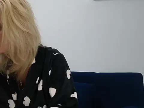 MysticCreature online show from 04-21-26, 04:08