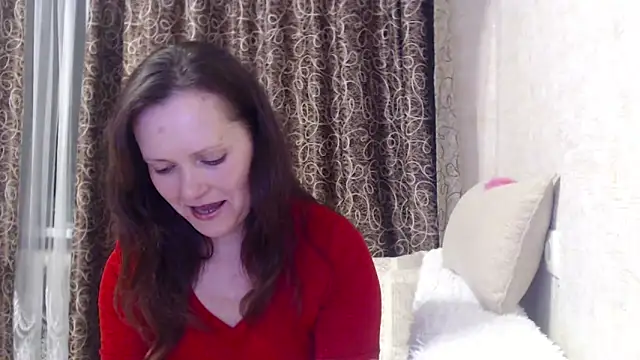 SheLion online show from 02-14-26, 04:15