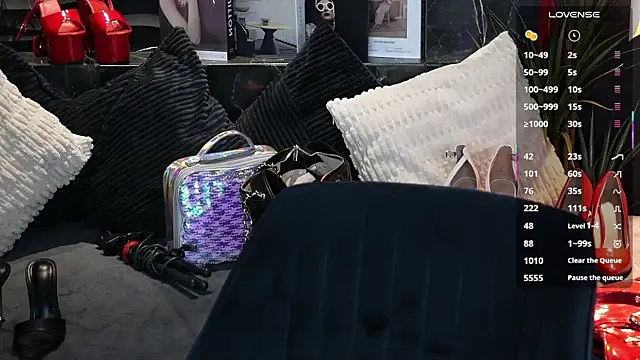 MistressDarsy online show from 04-15-26, 07:58