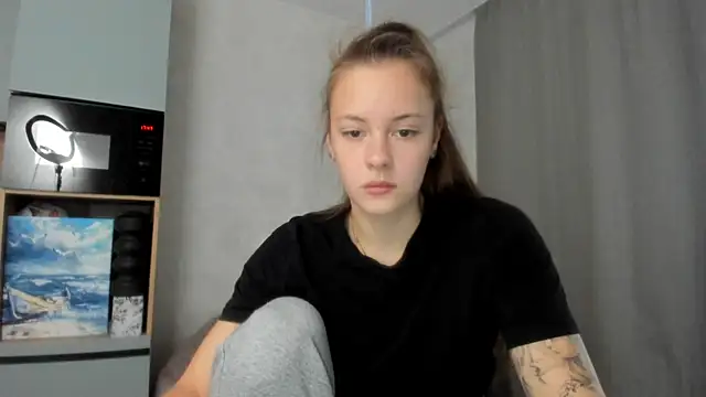 why again me online show from 10-03-25, 02:47