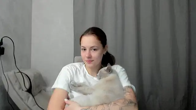 why again me online show from 04-10-26, 06:23