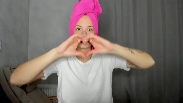 why again me online show from 04-19-26, 08:55