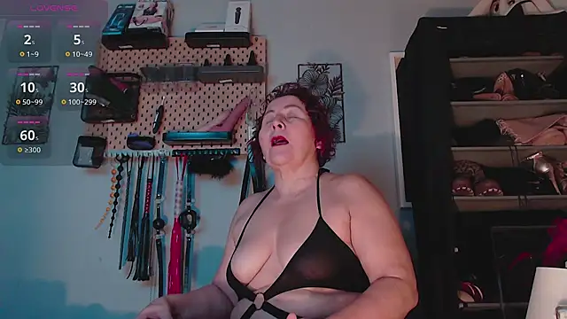 barbarah  online show from 02-21-25, 07:56