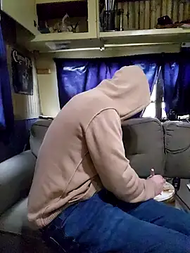 Snapshot of Cooking_Cristal chatting on 12-21-24, 07:38 Cooking Cristal online show from 12-21-24, 07:38