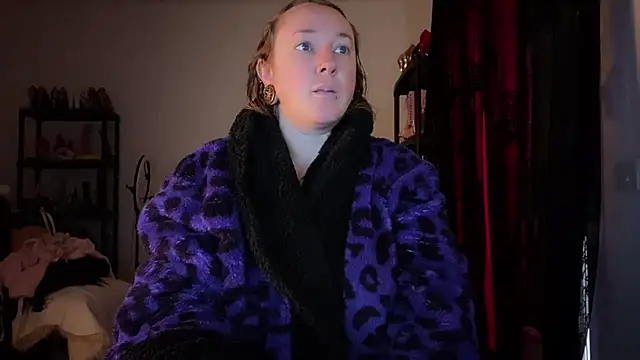 kisicaxx online show from 01-08-26, 07:54