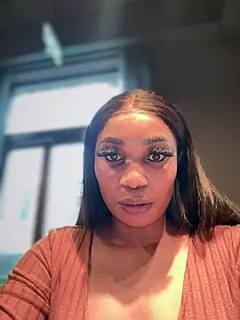 Snapshot of __Nessa__ chatting on 01-17-25, 03:00   Nessa   online show from 01-17-25, 03:00