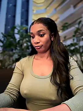   Nessa   online show from 11-14-25, 12:37