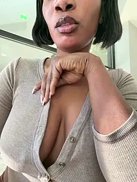   Nessa   online show from 03-28-26, 01:11