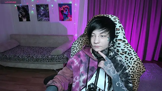 Snapshot of acid_trip1l chatting on 03-03-25, 10:31 acid trip1l online show from 03-03-25, 10:31