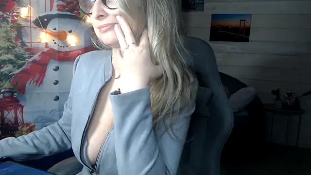 RubiLakros online show from 12-13-25, 09:20